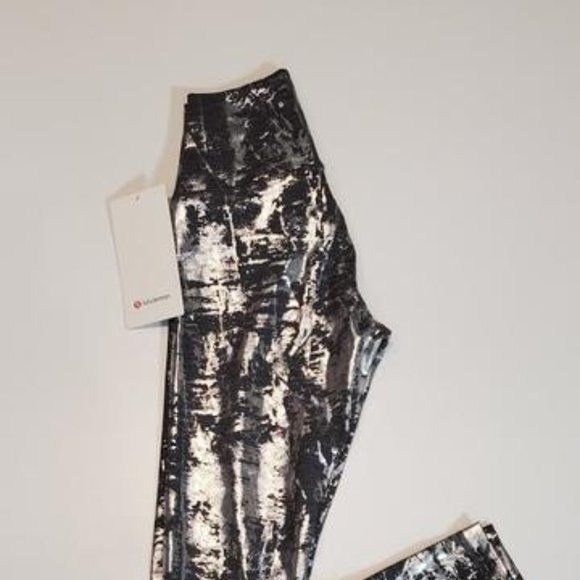 Size 4 - Lululemon Wunder Under Hi-Rise Tight - Picture 2 of 3